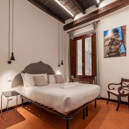 Brand New In The Heart Of Rome-for 5! Рим