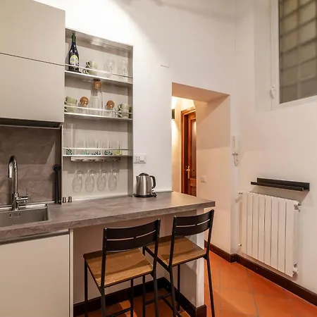 Brand New In The Heart Of Rome-for 5! Lägenhet Rom